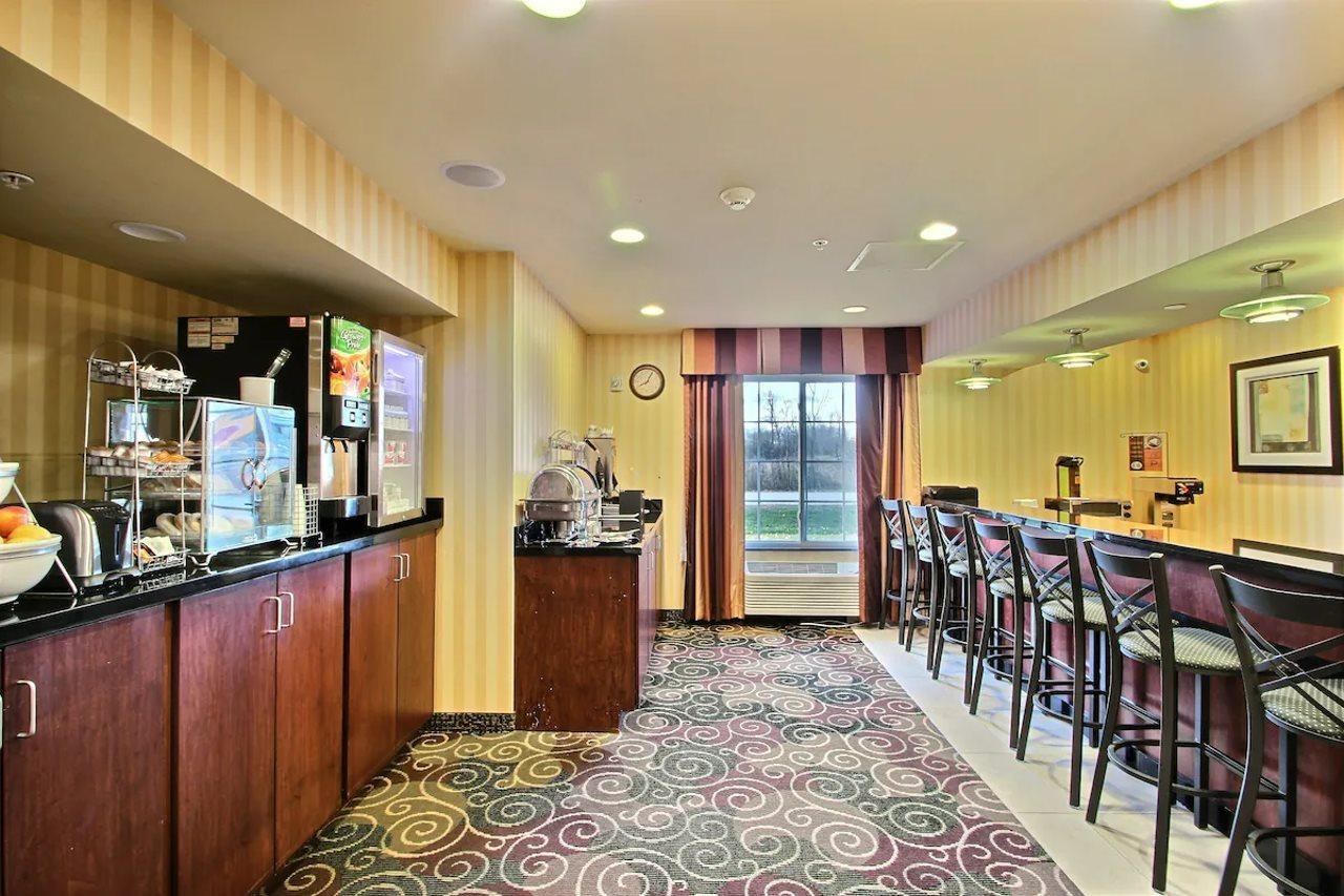 Americinn By Wyndham أوشكوش المظهر الخارجي الصورة